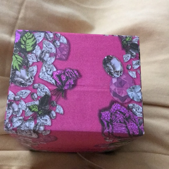 Gorgeous Betsey Johnson Ceramic Watch - Picture 11 of 11